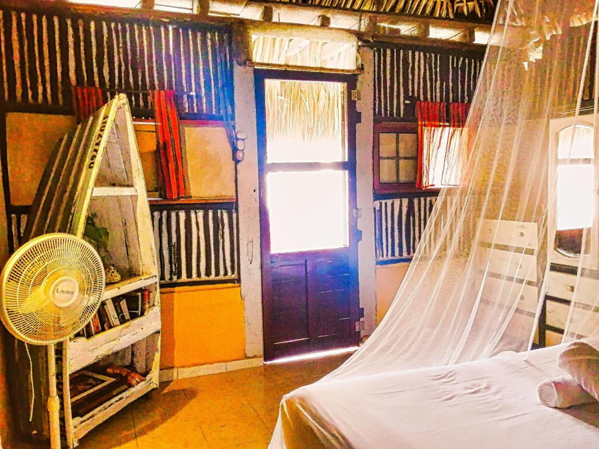 Beachfront Casa Maya Lodge El Cuyo Ngoại thất bức ảnh