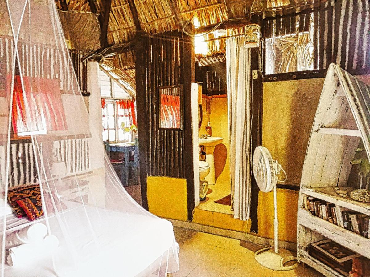 Beachfront Casa Maya Lodge El Cuyo Ngoại thất bức ảnh